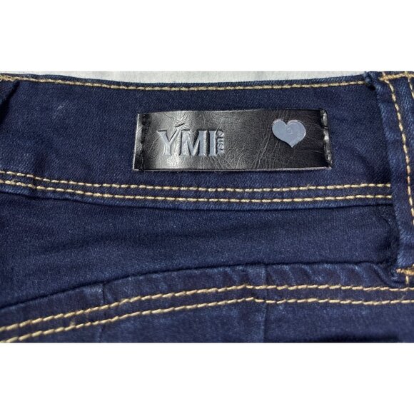 YMI WannaBettaButt Skinny Jeans Size 3 Dark Wash Blue Denim - Picture 3 of 5